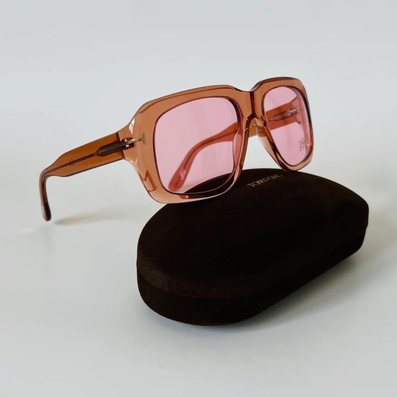 💯- Authentic- New - TOM FORD Bailey Sunglasses TF885 45Y - Picture 3 of 17